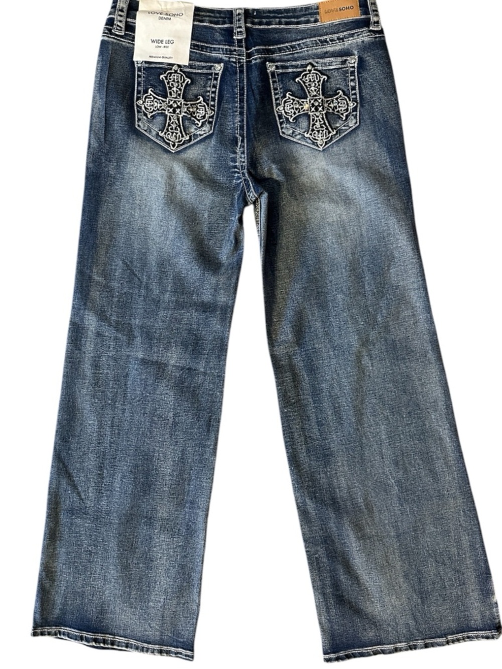Love Soho Wide Leg Jeans with Embroidered and Embellished Pockets. Size 17. 36”W